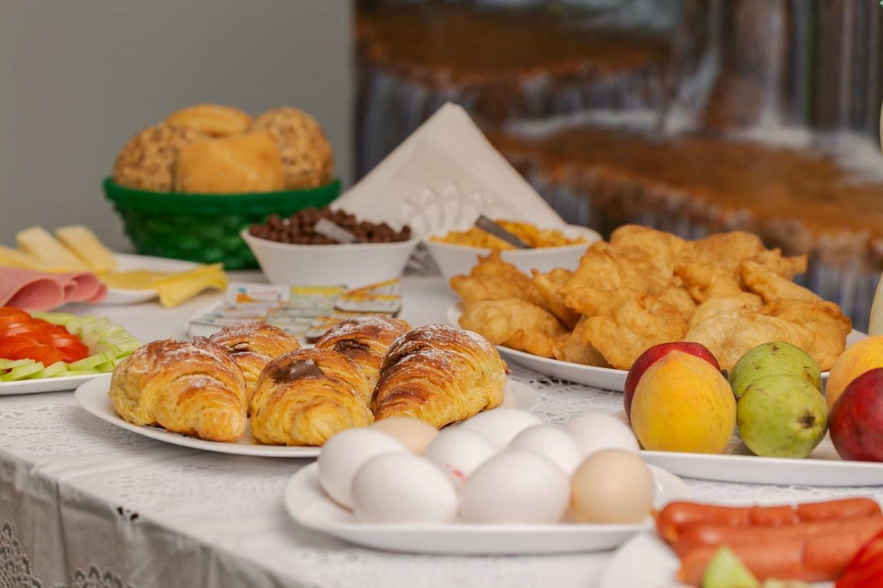 コルチャ Eagles Philadelphia Bed & Breakfast エクステリア 写真